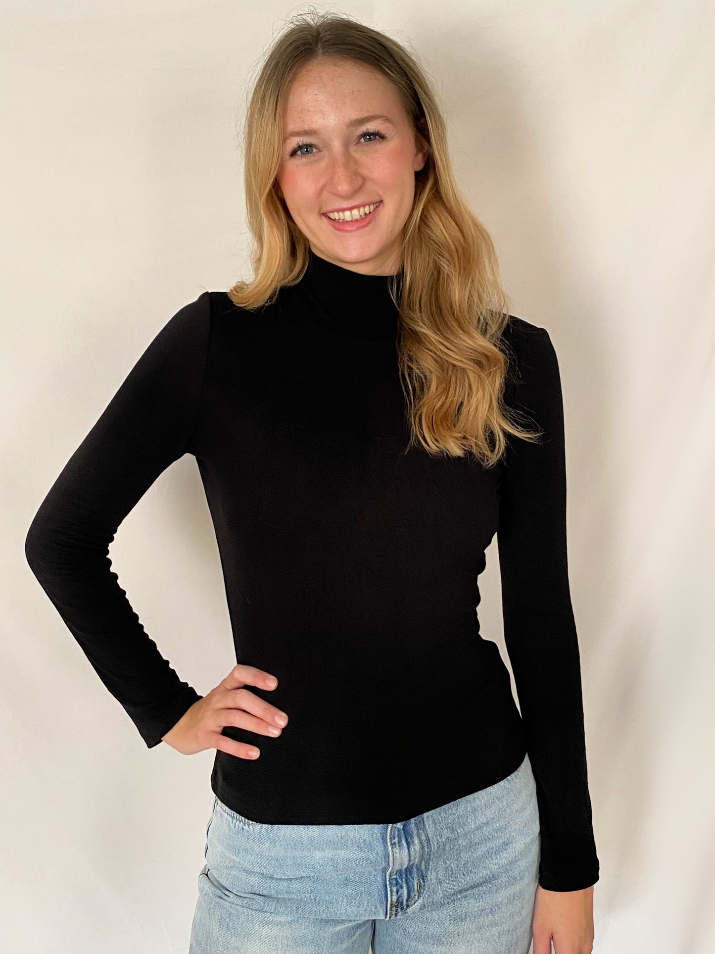 Turtle Neck Long Sleeve Top