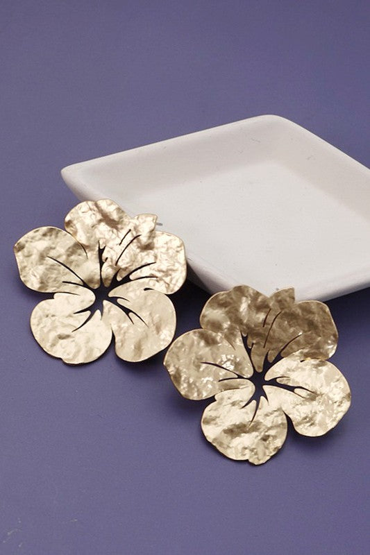 Hammered Matte Flower Earrings