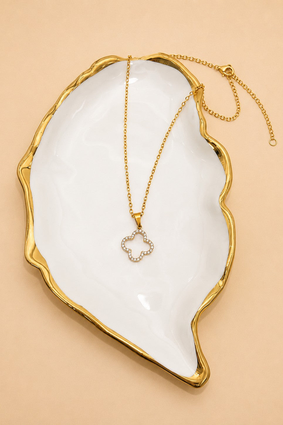 Clover Necklace