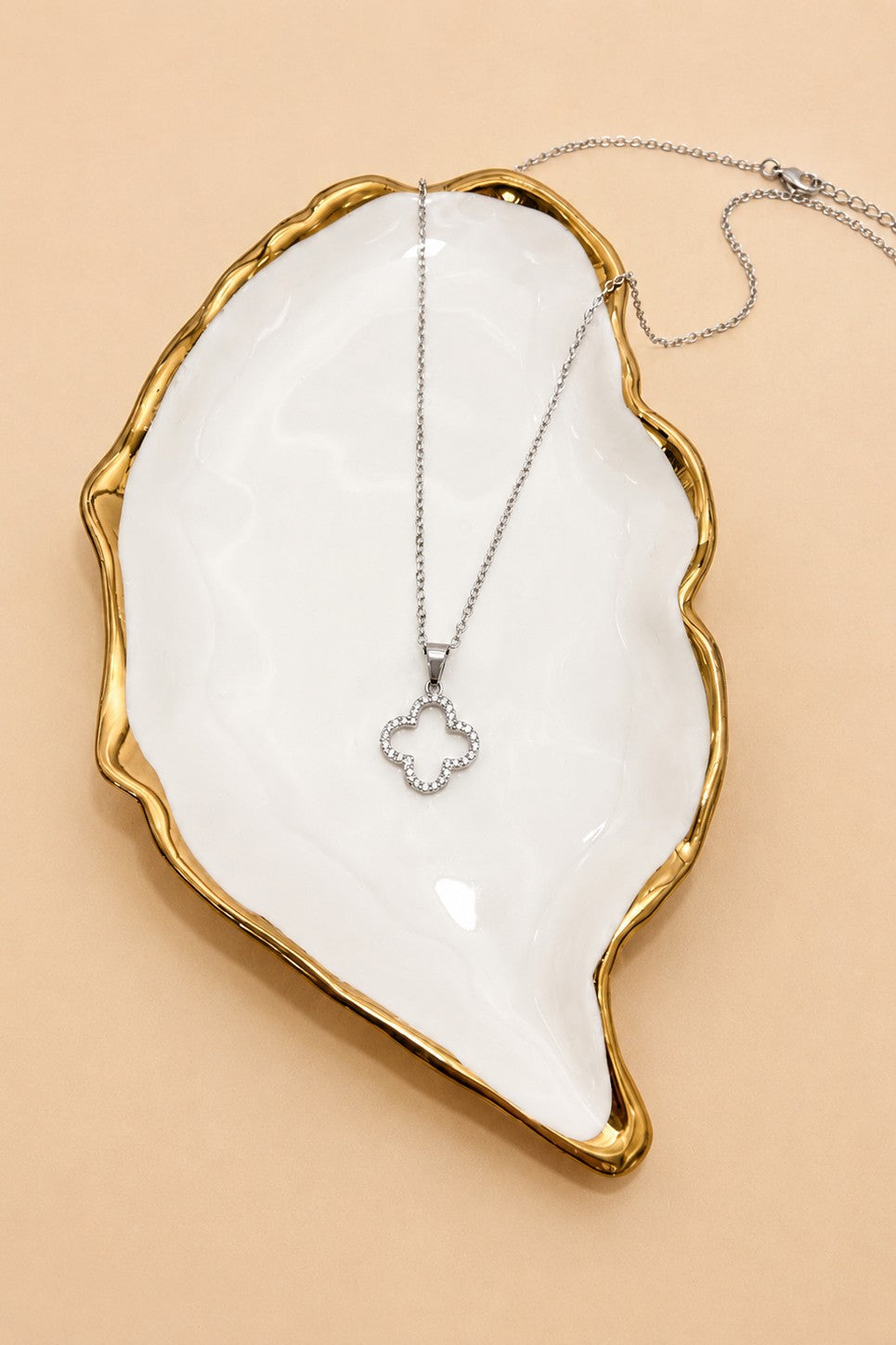Clover Necklace