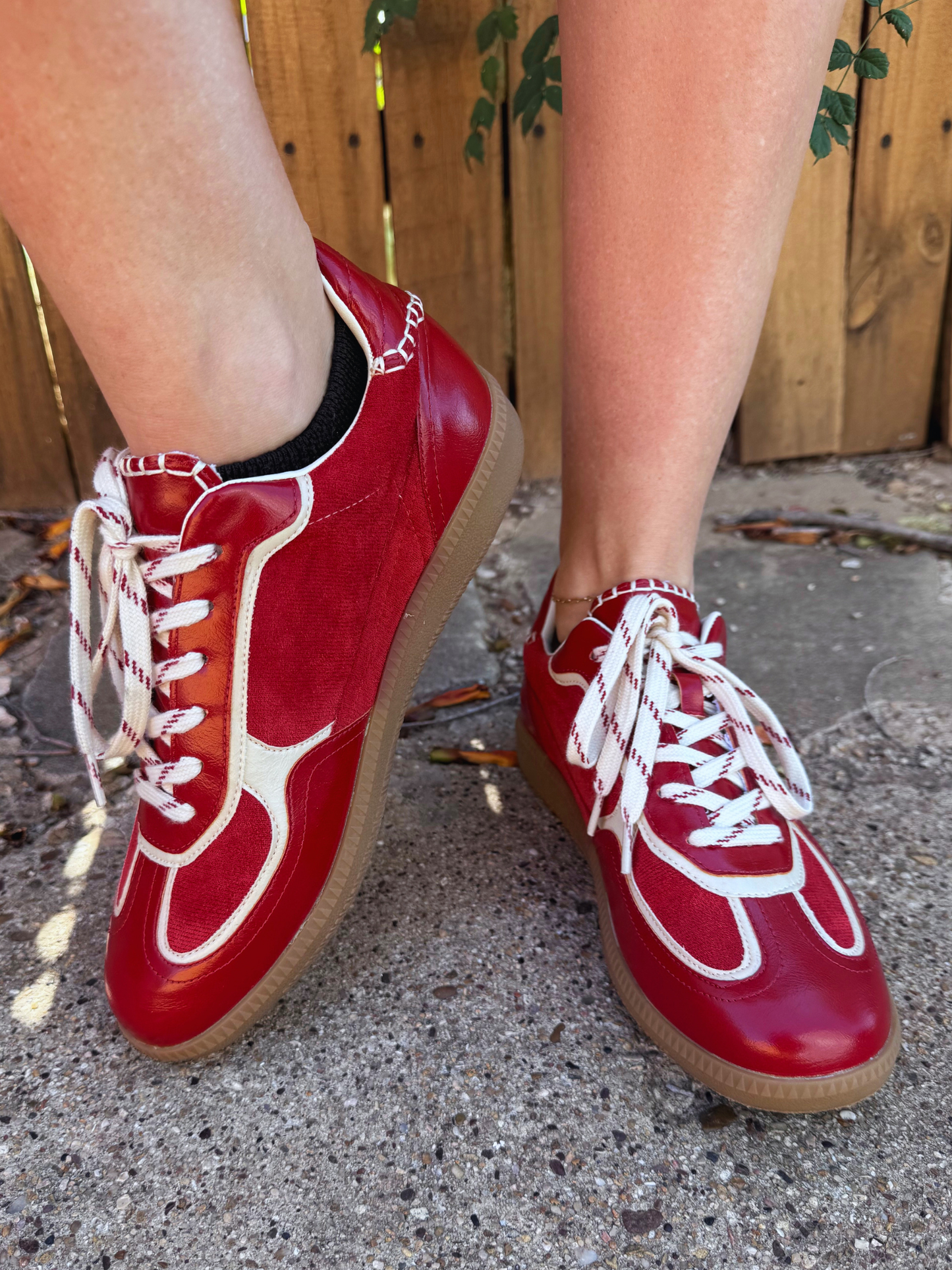 Dalia Sneakers