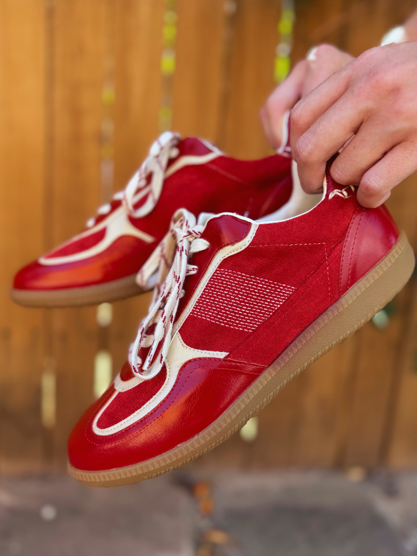 Dalia Sneakers
