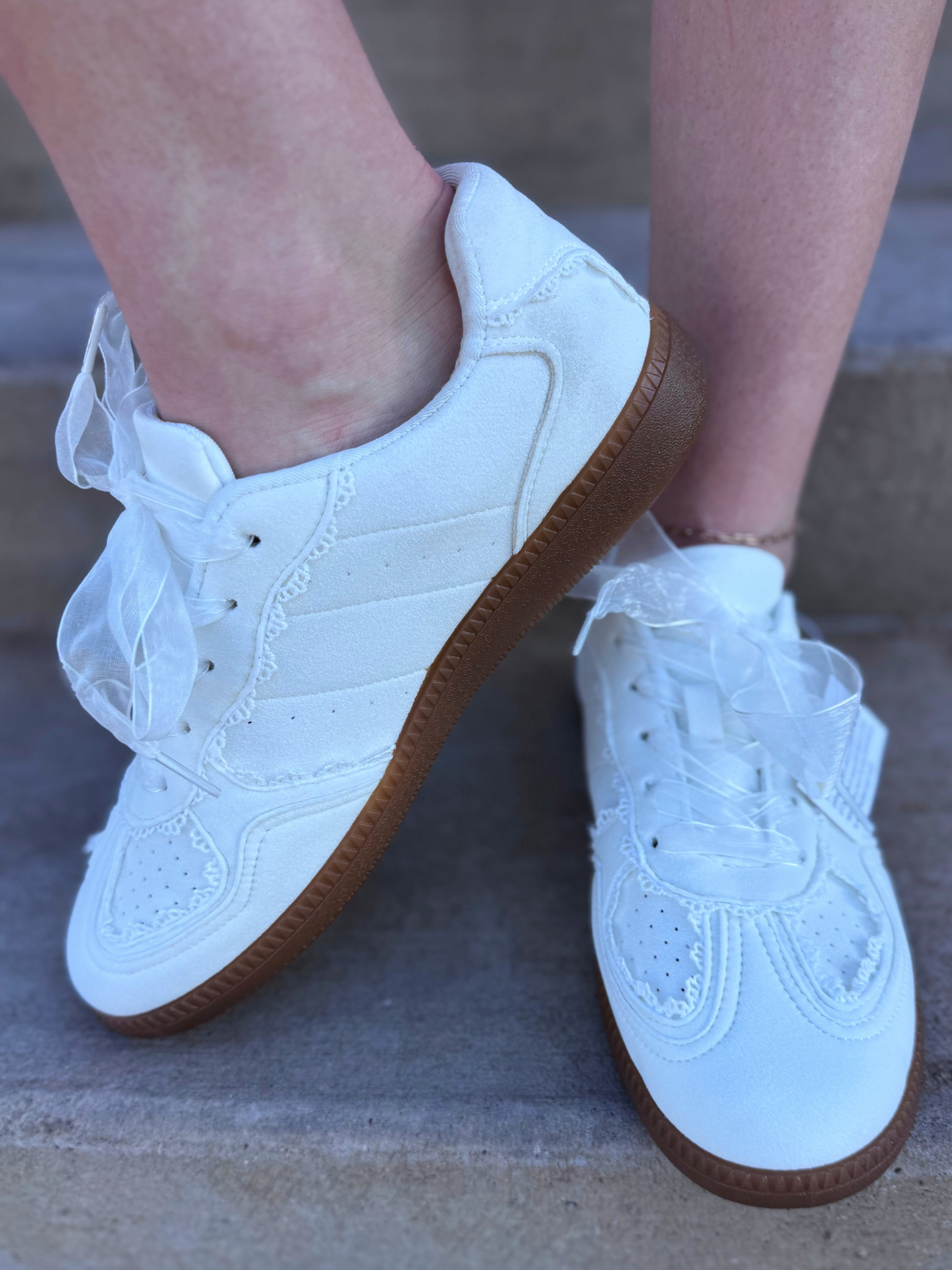 Brittain Sneakers