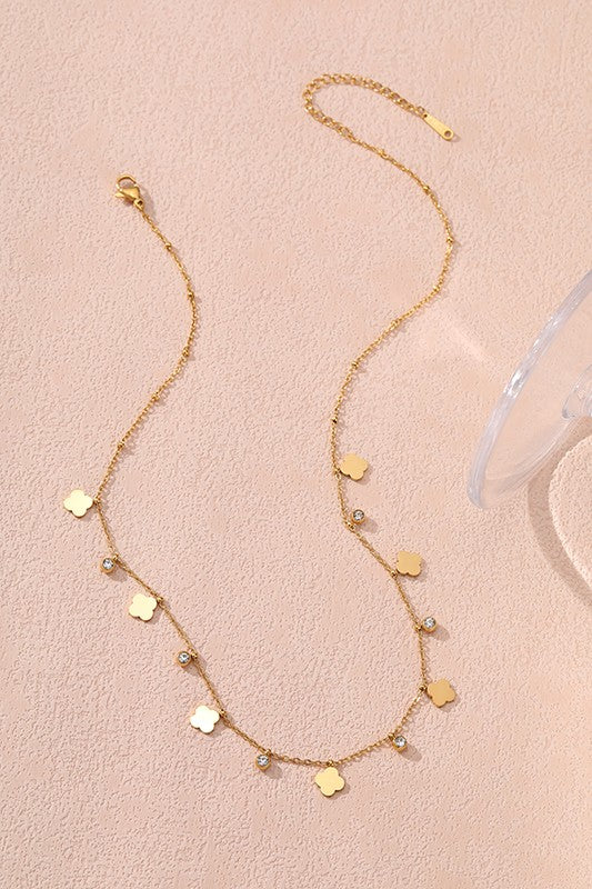 Clover Necklace